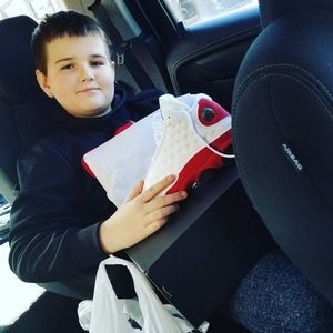 Meet your Posher, Cameron